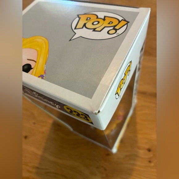 Funko 223 Disney Rapunzel Figure - Picture 9 of 12